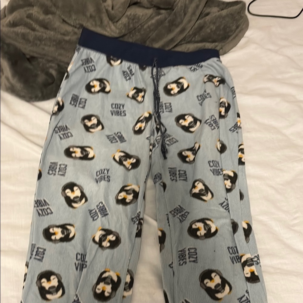 Cozy Vibes Kids Pajamas - Blue with Penguin Print
